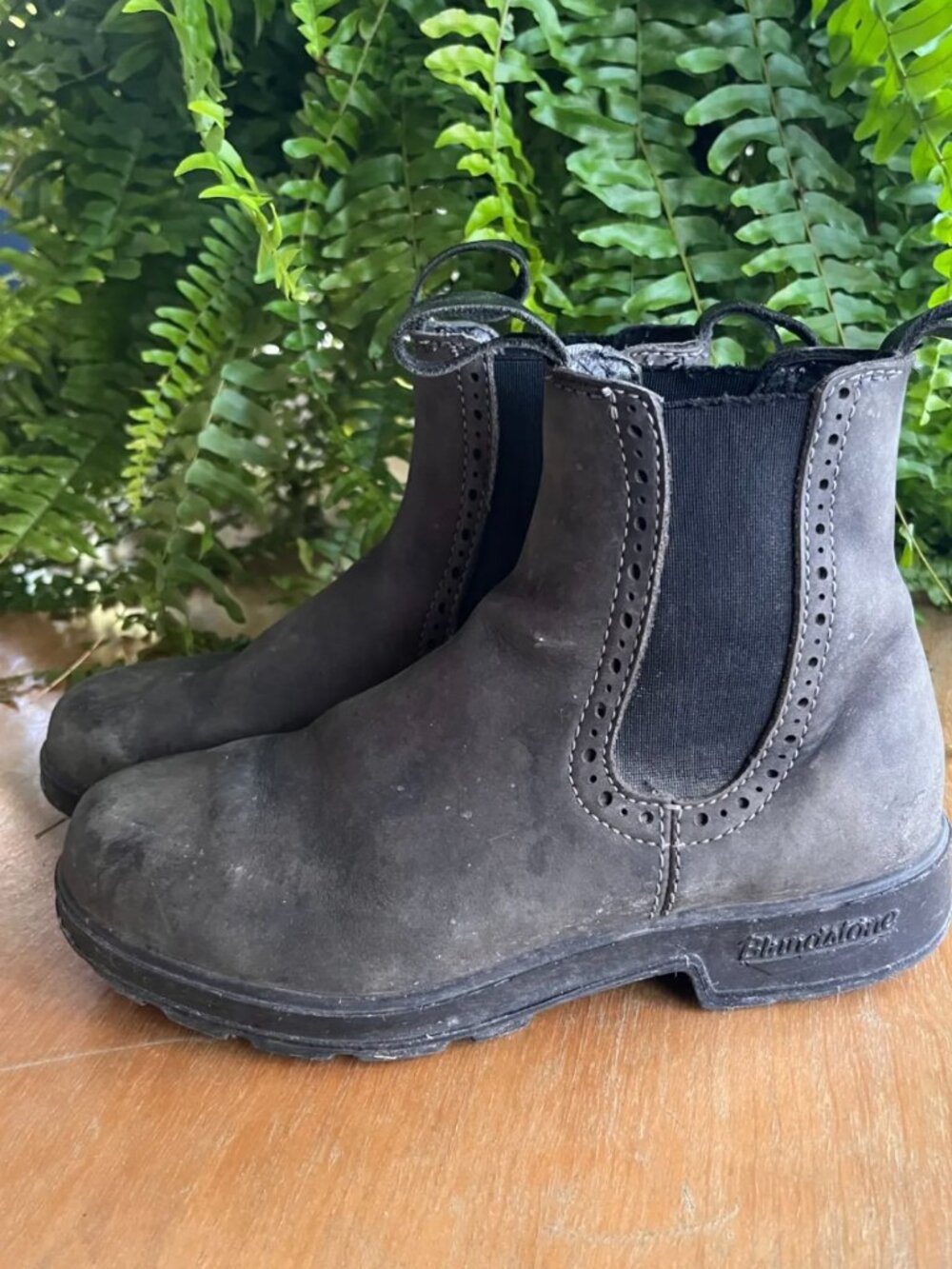 Blundstone Women's Originals size 7.5
